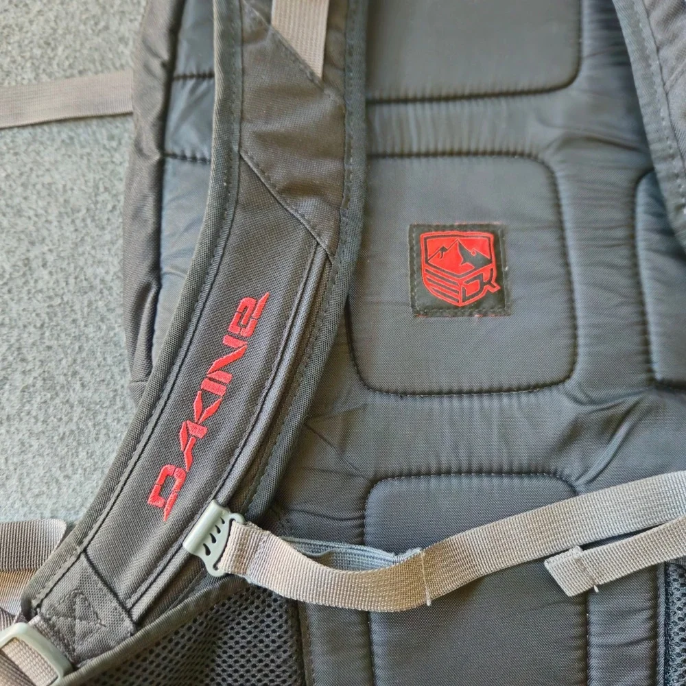 Dakine Heli Pack 11L Ski & Snowboard Backpack Red & Black Active Winter Skicore
